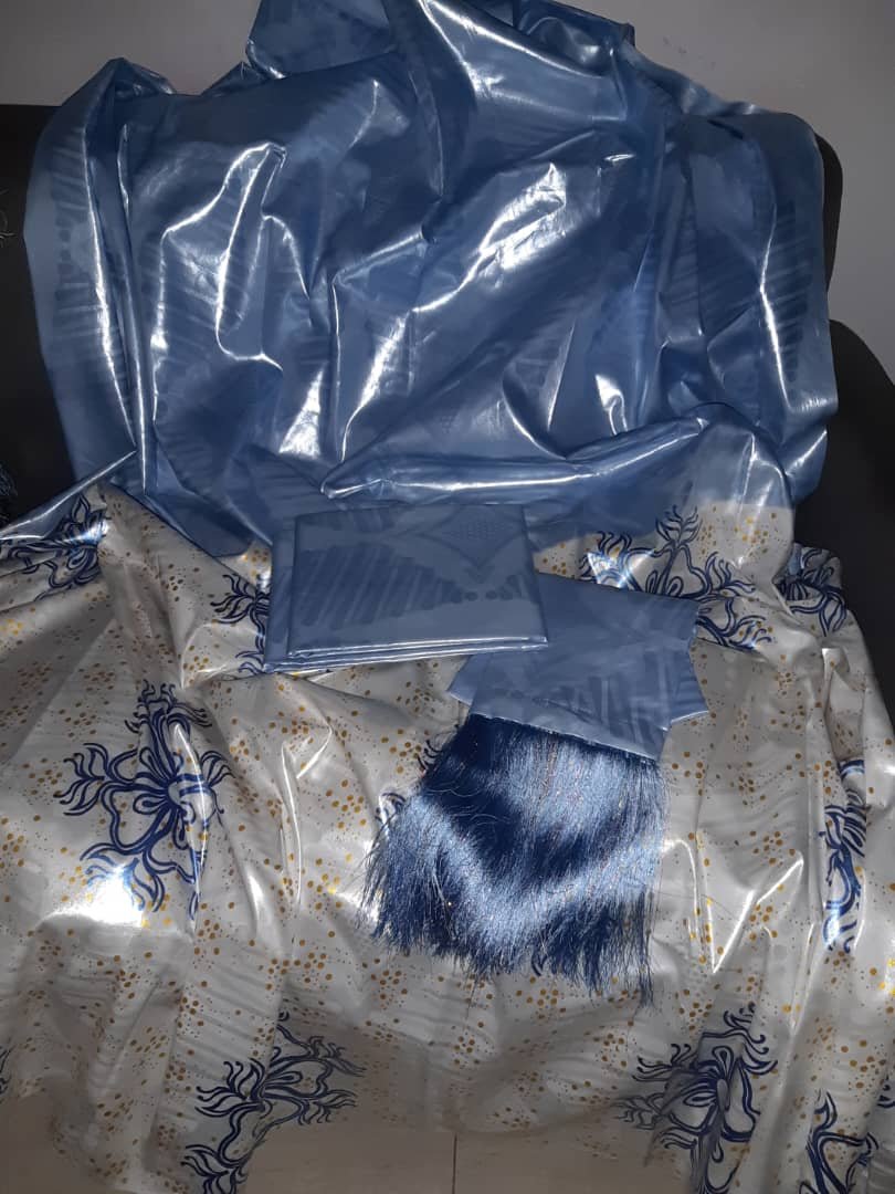 Bazin riche getzner modèle laban bleu baga