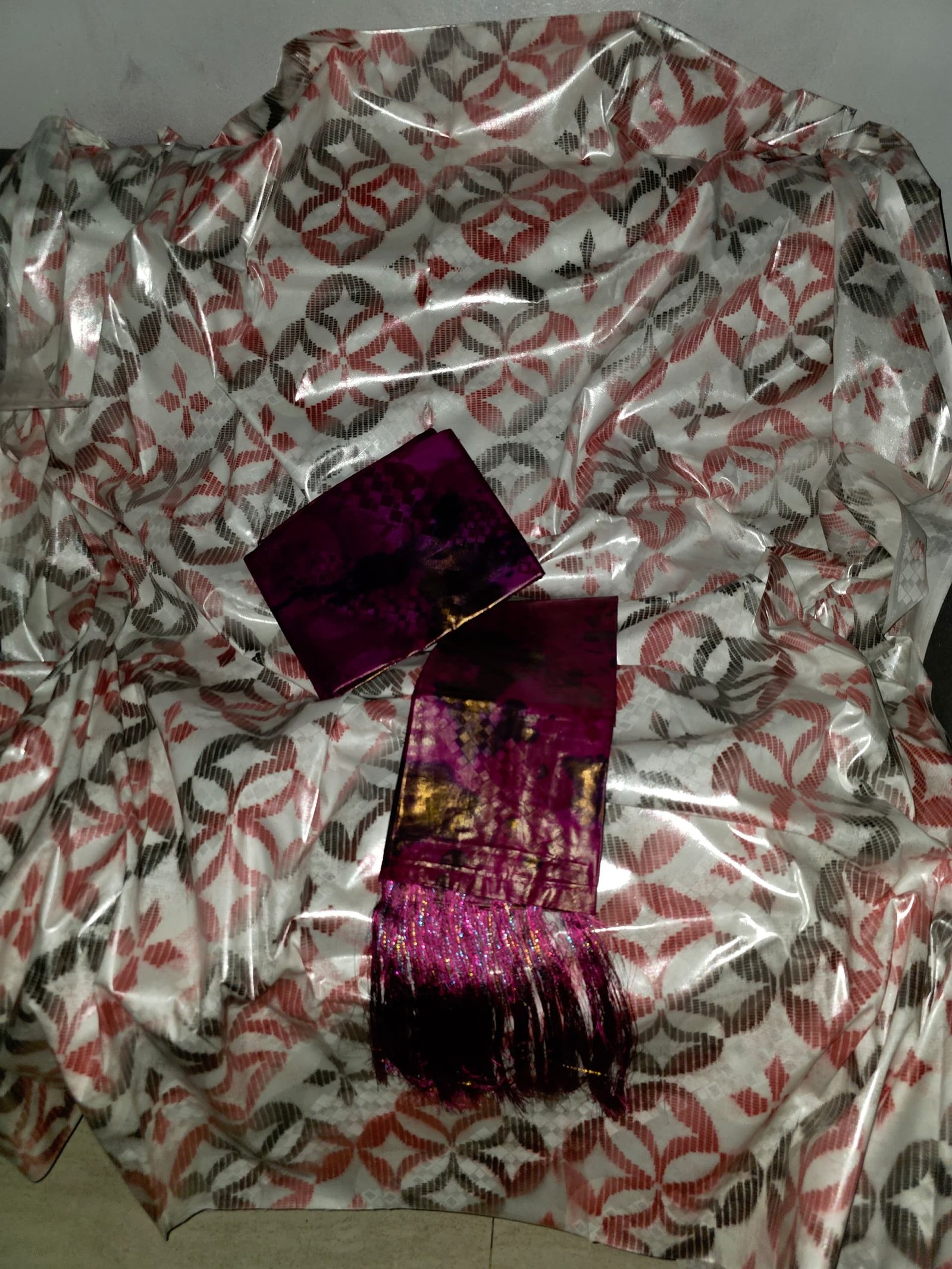Magnifique boubou Laban design gris et fushia