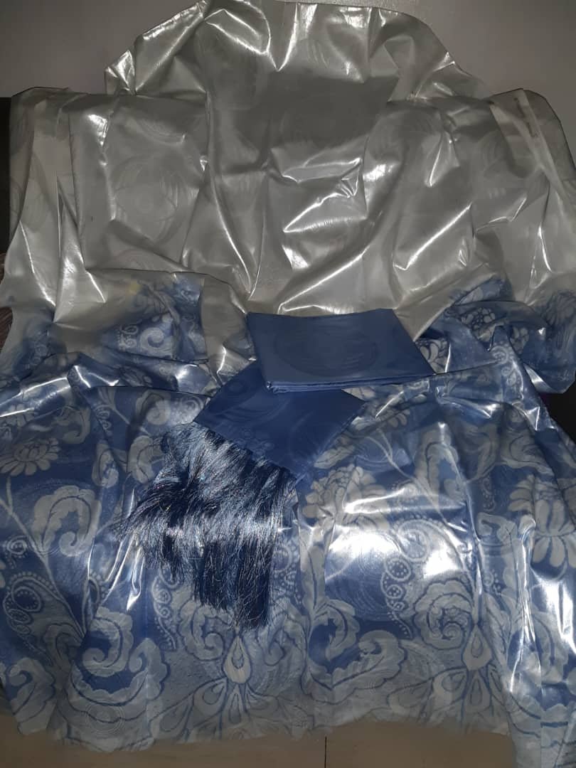 Laban blanc model youme design bleu