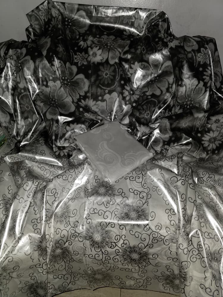 Magnifique boubou malien bazin riche laban