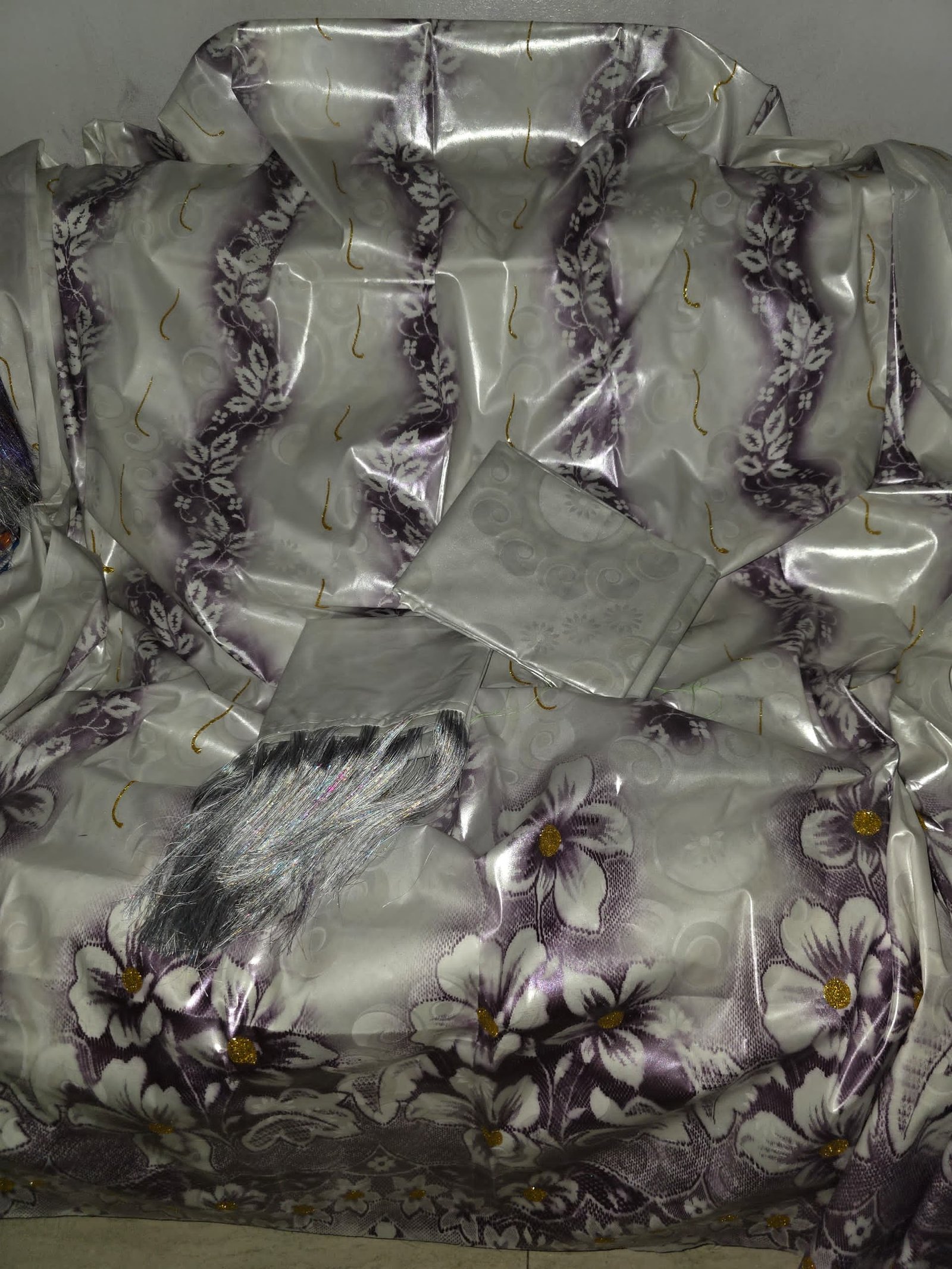 Nouveau mode bazin Lanc blanc et violet