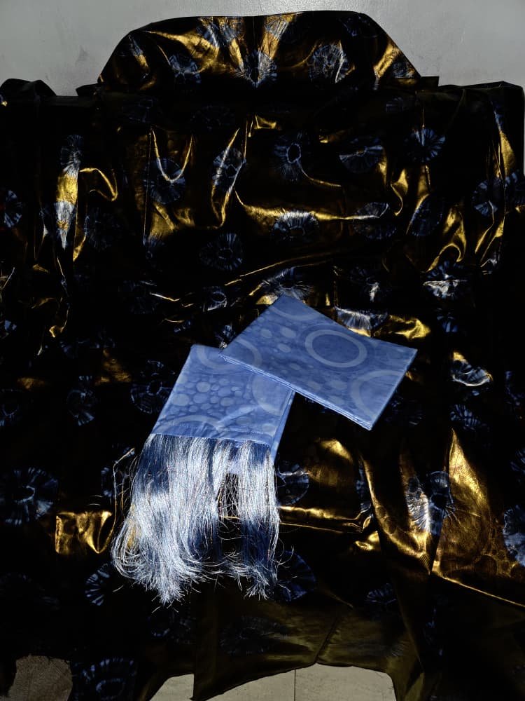 Boubou à thème Demba aux couleurs baga et lomassa