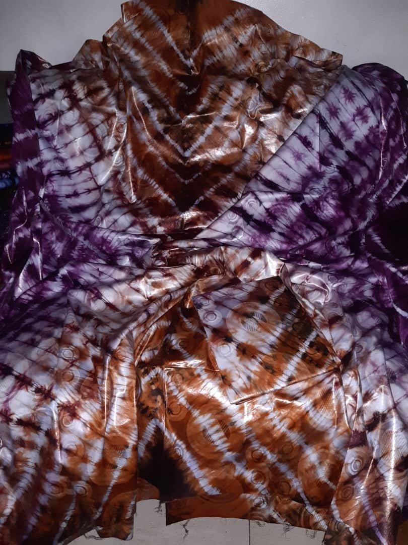 Magnifique thioup malien siri jaune or fushia