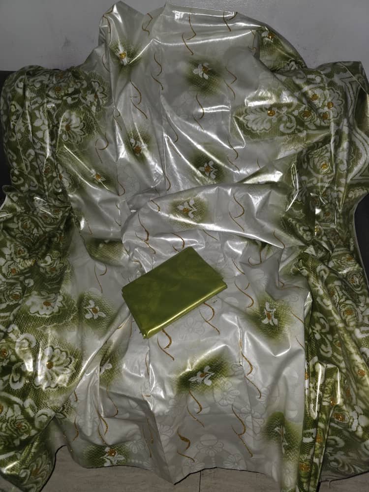 Laban bazin riche getzner facebook vert 5 lètres